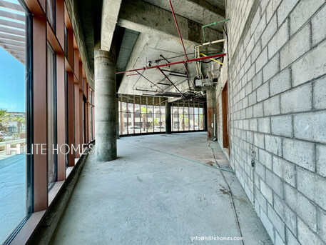 Kuwait City, Shops, KWD 4000,  210 Sq. Meter,  Commercial Shop For Rent In Hawally