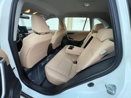 Riyadh, Vehicles, Cars & Trucks , SAR 73500,  TOYOTA RAV4,  2021,  Automatic,  110000 KM,  4X4 WHEEL DRIVE 2,0 LITER