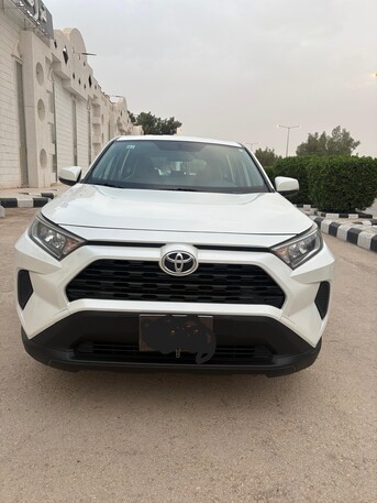 Riyadh, Vehicles, Cars & Trucks , SAR 73500,  TOYOTA RAV4,  2021,  Automatic,  110000 KM,  4X4 WHEEL DRIVE 2,0 LITER E