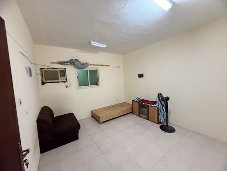 Jubail, Apartments, Flats, Houses & Villas, SAR 900600/month,  Furnished,  1 BR,  Fully Furnished Room Available For Muslim Bachelors 900/600