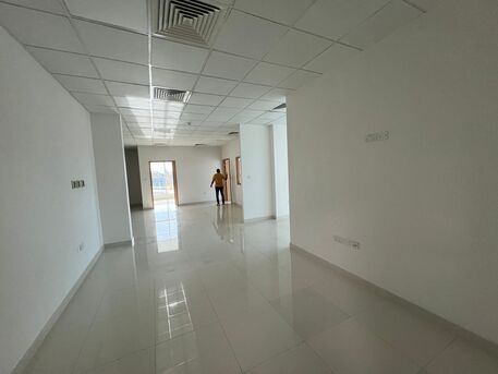Tubli, Offices, BHD 750,  130 Sq. Meter,  Bright & Spacious Office For Rent In Tubli