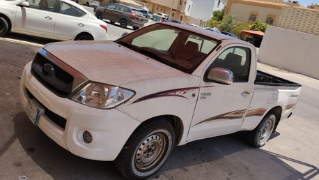 Jubail, Vehicles, Cars & Trucks , SAR 22000,  Toyota Hilux,  2009,  Manual,  389800 KM,   For Sale  Model Fahas New