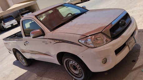 Jubail, Vehicles, Cars & Trucks , SAR 22000,  Toyota Hilux,  2009,  Manual,  389800 KM,   For Sale  Model Fahas New