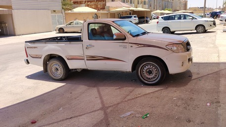 Jubail, Vehicles, Cars & Trucks , SAR 22000,  Toyota Hilux,  2009,  Manual,  389800 KM,   For Sale  Model Fahas New