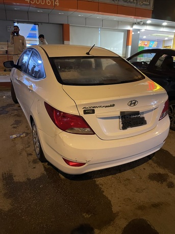 Riyadh, Vehicles, Cars & Trucks , SAR 19000,  2016,  2016,  Automatic,  246331 KM,  Hyundai Accent  Meet And Clean