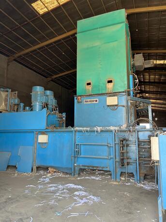 Riyadh, Machinery, SAR 650,  Bailing Machine With Conveyor