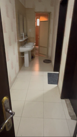 Dammam, Rooms for Rent, SAR 800/month,  800SAR Seperate Entrance Room Available For Rent Executive Bachelor Or Small Family
