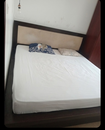 Jidhafs, Furniture, BHD 25,  King Size Bed Frame With Mattress