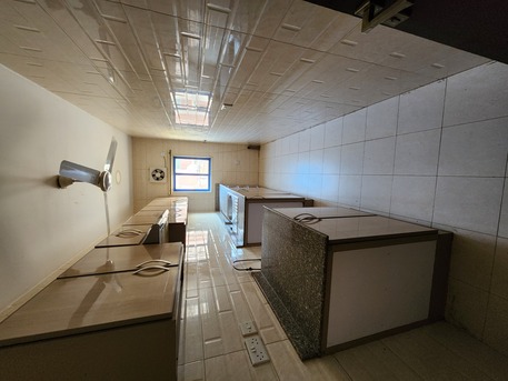 Adliya, Apartments, Flats, Houses & Villas, BHD 160/year,  1 BR,  Amazing Semi Furnished 1 Bedroom Flat Available In Adliya