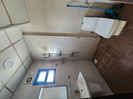 Adliya, Apartments, Flats, Houses & Villas, BHD 160/year,  1 BR,  Amazing Semi Furnished 1 Bedroom Flat Available In Adliya