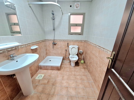 Adliya, Apartments, Flats, Houses & Villas, BHD 400/year,  Furnished,  2 BR,  Amazing Fully Furnished 2 Bedroom Flat Available In Adliya