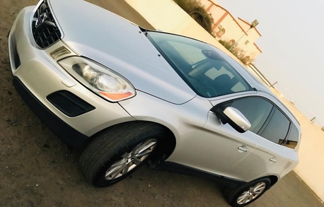 Riyadh, Vehicles, Cars & Trucks , SAR 28000,  Volvo XC60,  2013,  Automatic,  30200 KM,  🇬🇧 FOR SALE   T6 AWD | Luxury • Performance • Safety (Slightly Negotiable)