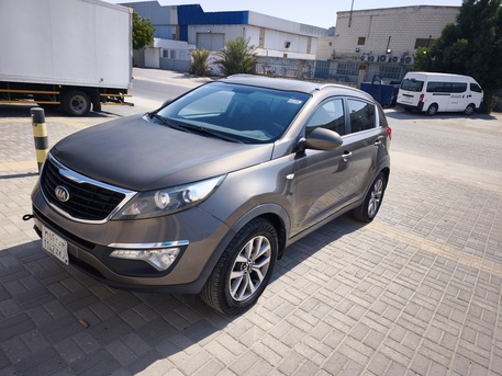 Khobar, Vehicles, Cars & Trucks , SAR 32000,  Kia Sportage,  2015,  Automatic,  282 KM,   Very Economical Car, Maintained , All New Tires