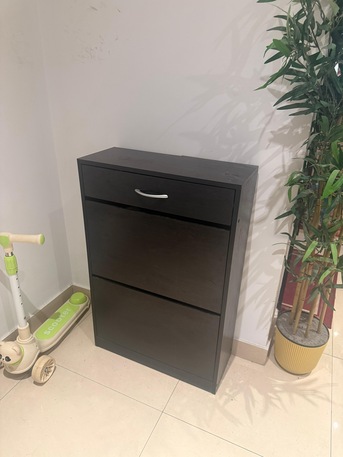 Zinj, Household Items, BHD 5,  Artificial Plant On Urgent Sale
