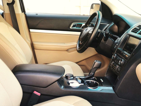 Riyadh, Vehicles, Cars & Trucks , SAR 52000,  Ford Explorer,  2016,  Automatic,  247000 KM,   Family Car - 52,000 SAR