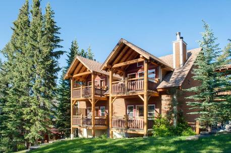 New York, Restaurants, Find Your Dream Stay In Banff For An Unforgettable Mountain Getaway