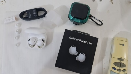 Riyadh, Mobile Phones, SAR 200,  SAMSUNG Galaxy Buds 2 Pro
