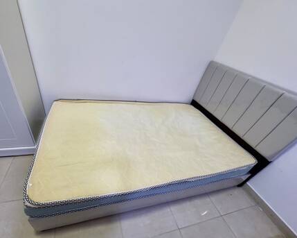 Riyadh, Furniture, SAR 380,  Queen Size Bed & Mattress For Sale &ndash; Good Condition | Diriyah -Khalidiyah