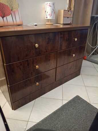 Jeddah, Furniture, SAR 150,  York 6-Drawer Wooden Dresser / Chest Of Drawers &ndash; Excellent Condition &ndash; Jeddah