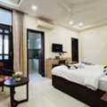 INR 2480/day,  Furnished,  Studio,  350 Sq. Meter,  Studio  Apartments Golf Course Road