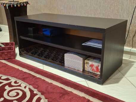 Jeddah, Furniture, SAR 75,  Black Low-profile Tv Stand / Media Console Shelf &ndash; Excellent Condition