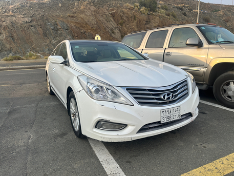 Jizan, Vehicles, Cars & Trucks , SAR 28000,  Hyundai Azera,  2015,  Automatic,  283000 KM,   For Sale