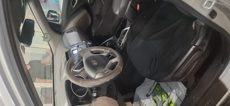 Riyadh, Vehicles, Cars & Trucks , SAR 33000,  Hyundai Tucson,  2014,  Automatic,  225000 KM,  Hyundai Tuscon 5 Seater 4x4 FWD Model