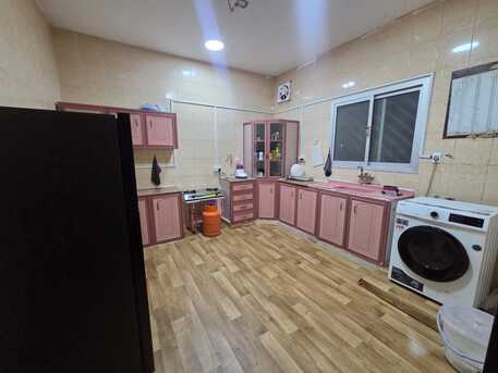 Al Mazruiyah, Rooms for Rent, SAR 1000/month,  Furnished,  Separate Entrance Single Room Available For Executive Bachelor In Fully Equiped Flat