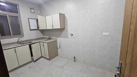 Adliya, Apartments, Flats, Houses & Villas, BHD 270/month,  2 BR,  2 Bedroom Flat In Adliya With Ewa