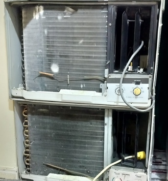 Riyadh, Air Conditioners, SAR 550,  2 Air Conditioner 2ton And 1.5ton And Washing Machine