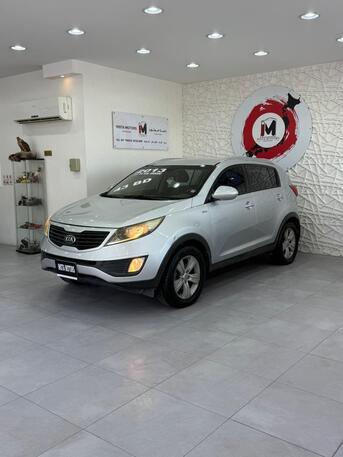 Manama, Vehicles, Cars & Trucks , BHD 2900,  Kia Sportage,  2013,  Automatic,  180000 KM,  - كيا سبورتاج ٢٠١٣ . -