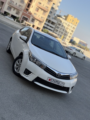Manama, Vehicles, Cars & Trucks , BHD 3150,  Toyota Corolla,  2015,  Automatic,  148930 KM,    Model 2.0 In Excellent Condition