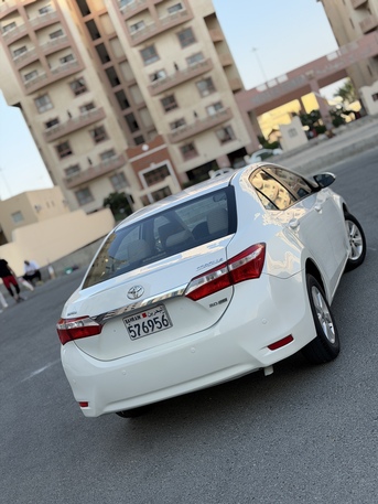 Manama, Vehicles, Cars & Trucks , BHD 3150,  Toyota Corolla,  2015,  Automatic,  148930 KM,    Model 2.0 In Excellent Condition