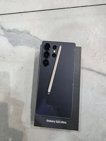 Khobar, Mobile Phones, SAR 3300,  Samsung Galaxy S25 Ultra 512gb 12gb Ram Sale Swap Same Like New