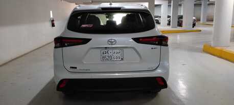 Al Hamra, Vehicles, Cars & Trucks , SAR 152000,  Toyota Highlander Hybrid,  2025,  Automatic,  2300 KM,  Toyota Highlander GLE Hybrid &ndash; Like New, Save On Dealership Price!