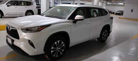 Al Hamra, Vehicles, Cars & Trucks , SAR 152000,  Toyota Highlander Hybrid,  2025,  Automatic,  2300 KM,  Toyota Highlander GLE Hybrid &ndash; Like New, Save On Dealership Price!