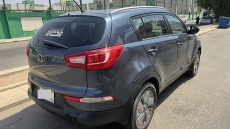 Jeddah, Vehicles, Cars & Trucks , SAR 26500,  Kia Sportage,  2012,  Automatic,  260000 KM,    In Good Condition