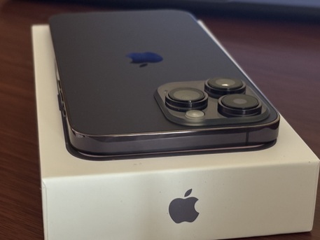 Dammam, Mobile Phones, SAR 2500,  Iphone 14 Pro Max 256gb Deep Purple Rarely Used In Excellent Condition For Sale