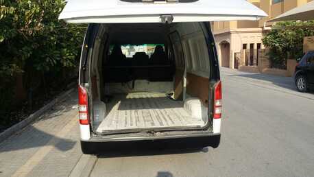 Manama, Vehicles, Cars & Trucks , BHD 2600,  Toyota Hi-Ace Bus Cargo Van High Roof Very Good Condation,  2009,  Manual,  290000 KM,