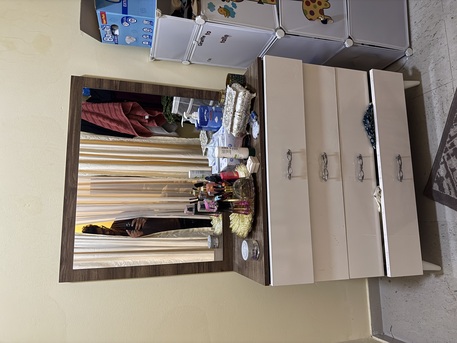 Tubli, Furniture, BHD 160,  Urgent Sale &ndash; Complete Bedroom Set (1 Year Old) * Bedroom Set For Sale