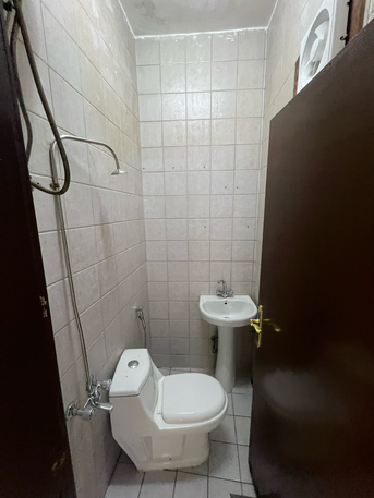 Al Malaz, Apartments, Flats, Houses & Villas, SAR 35000/year,  Furnished,  2 BR,  Unfurnished 2BHK For Rent In Jarir For Family