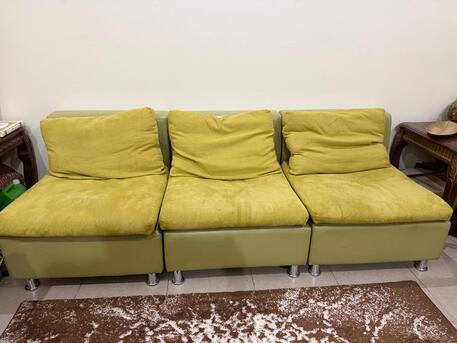 Riyadh, Furniture, SAR 450,  Sofa Set With Wooden Center Table