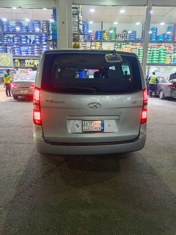 Khobar, Vehicles, Cars & Trucks , SAR 50,  Hyundai H1,  2019,  Automatic,  94000 KM,  Hyundai Starex Diesel - 12 Seater Drive 94k 50.000