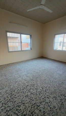 Manama, Apartments, Flats, Houses & Villas, BHD 210/year,  4 BR,  Unfurnished 4 Bhk Without Ewa