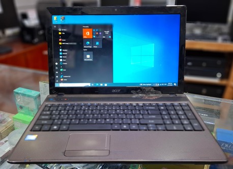 Manama, Computers, BHD 38,  ACER Core I3 Laptop Very Good Working 8GB RAM 500GB HDD 15.6" HD Display Win 10 Pro Ready