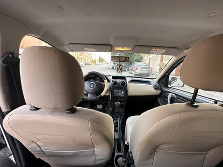 Riyadh, Vehicles, Cars & Trucks , SAR 16000,  Renault Duster,  2016,  Automatic,  130000 KM,    Mid Option N Low Odo Good Price 2nd Owner