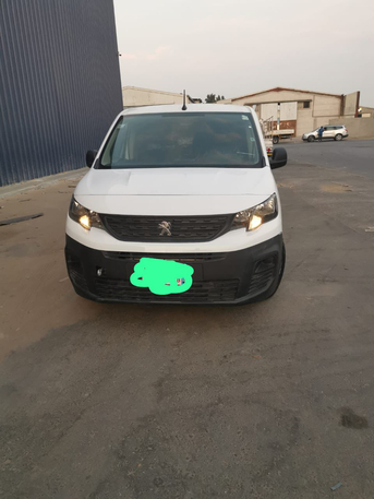 Dammam, Vehicles, Cars & Trucks , SAR 37,  Peugeot Partner,  2022,  Manual,  34 KM,  Peugeot Diesel