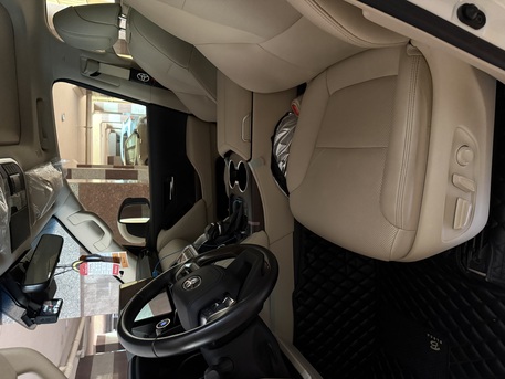 Jeddah, Vehicles, Cars & Trucks , SAR 300000,  Toyota Land Cruiser,  2024,  Automatic,  16000 KM,    GXR 5 White
