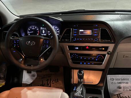 Riffa, Vehicles, Cars & Trucks , BHD 2300,  Hyundai Sonata,  2017,  Automatic,  112000 KM,  Excellent Condition