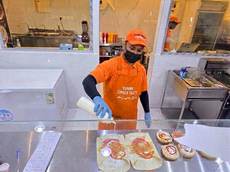 Jeddah, Businesses For Sale, Running Fast Food Restaurant For Sale In Jeddah (Al-Harajat) ​Are You Looking To Invest In